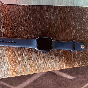 Watch was worn once never wear it